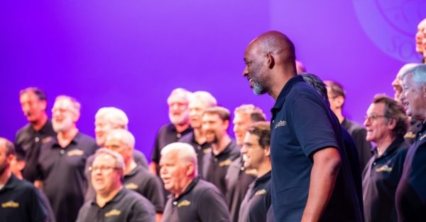 Hu Chorus